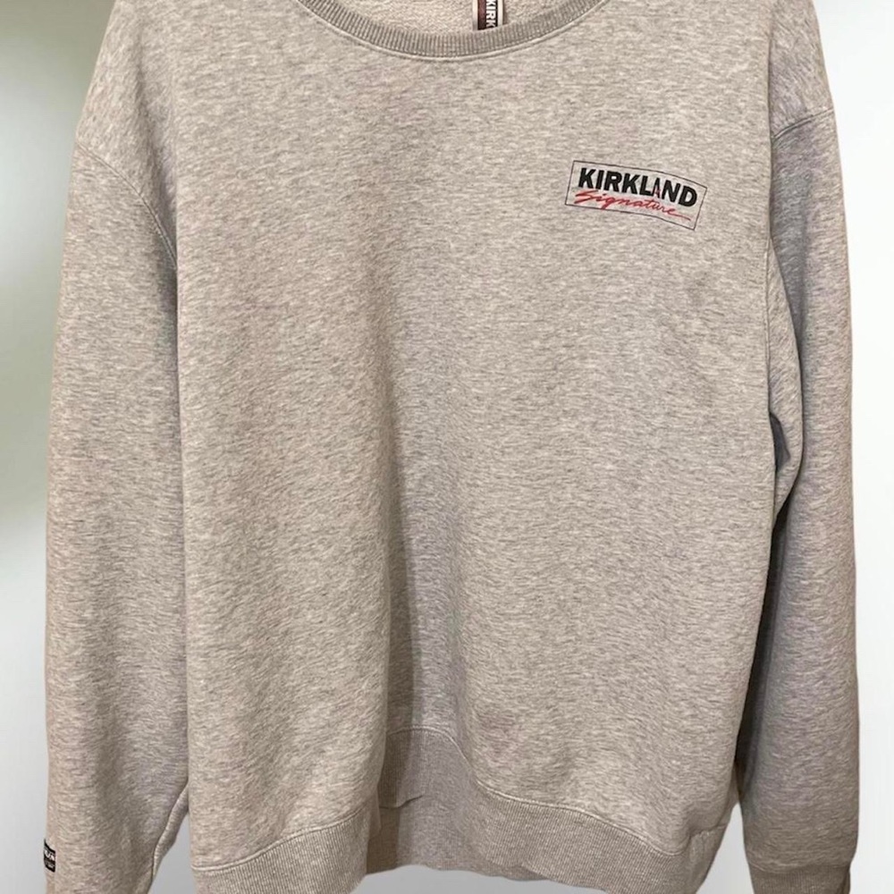 Casual light grey Kirkland sweatshirt